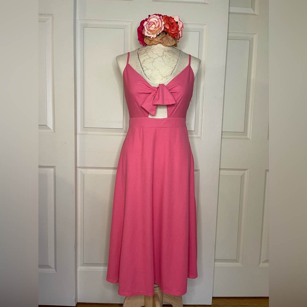 Forever 21 Pink Spaghetti Strap Dress with Key Hole and adjustable Front Tie